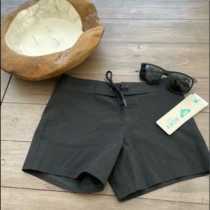ROXY Girls Board shorts. *NEW*